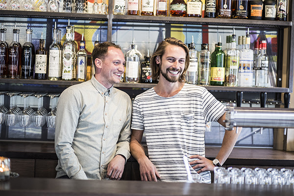 De Huismeester: kunst, popcorn met truffel en pinchos