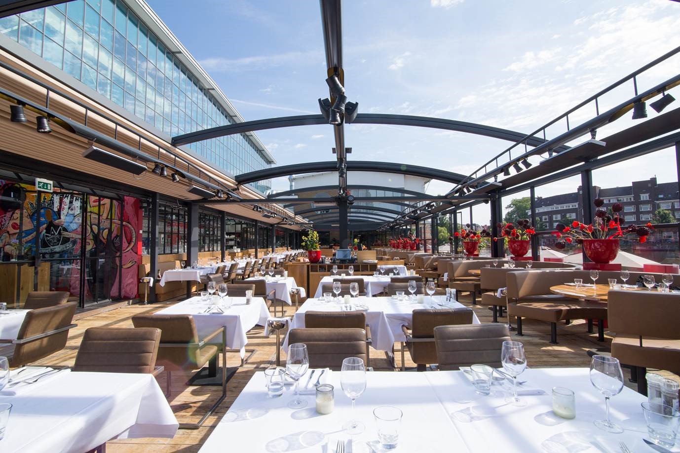 Apollo Hotels en The Harbour Group slaan handen ineen