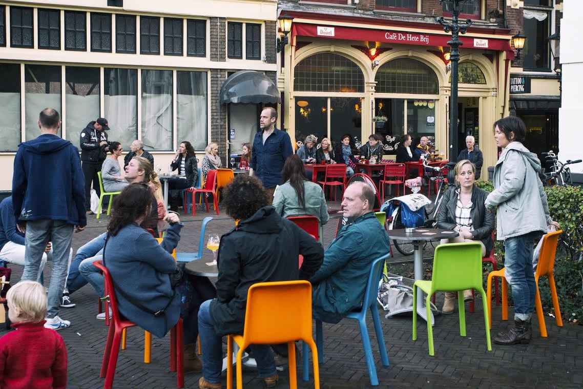 Terras Cafe de Hetebrij Zwolle. Zaterdag 1November 2014. Foto: Raymond van Olphen