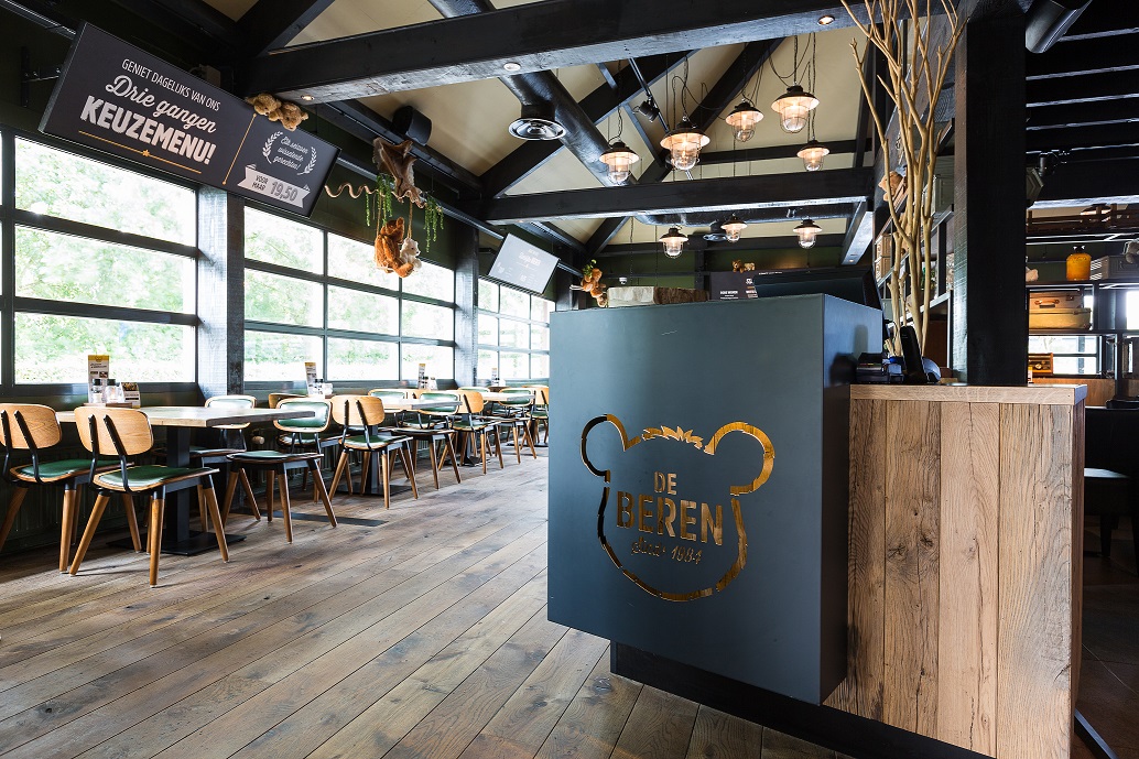 Verhuizing voor restaurant De Beren aan Schouwburgplein Rotterdam