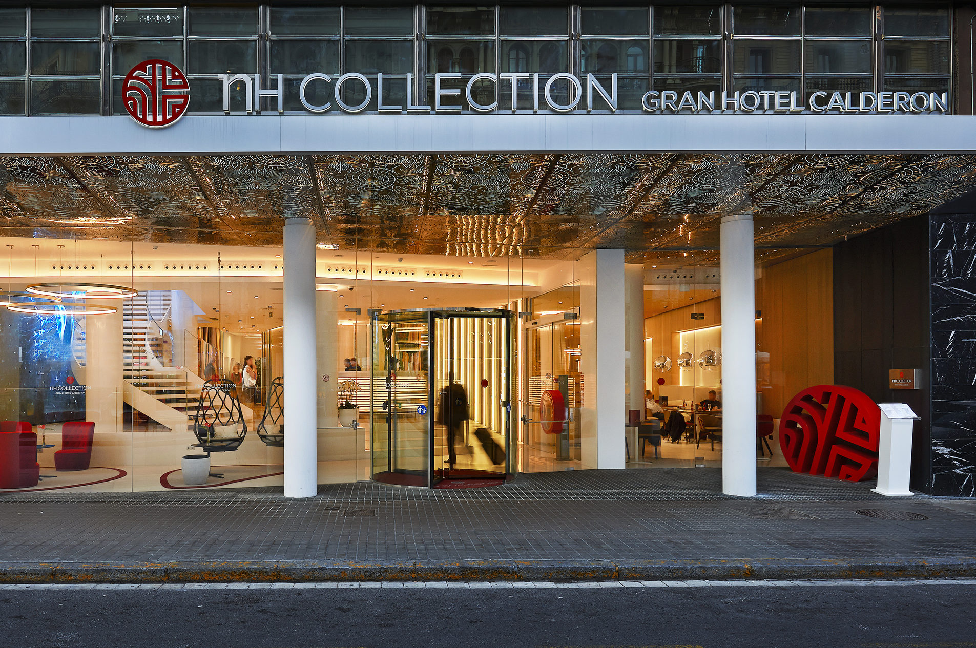 NH Hotel Group opent twee nieuwe vijfsterrenhotels in Madrid en Barcelona