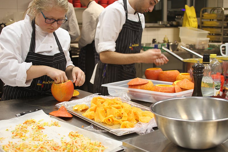 Studenten aan de slag met meer groente op het bord