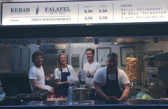 Guillaume de Beer en Freek van Noortwijk naar De Foodhallen