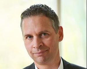 Thom van der Heide van Elevé* naar Van der Valk hotel Leeuwarden