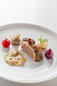 Gerecht Jan Smink Bocuse 2017: Bresse kip met rivierkreeft.