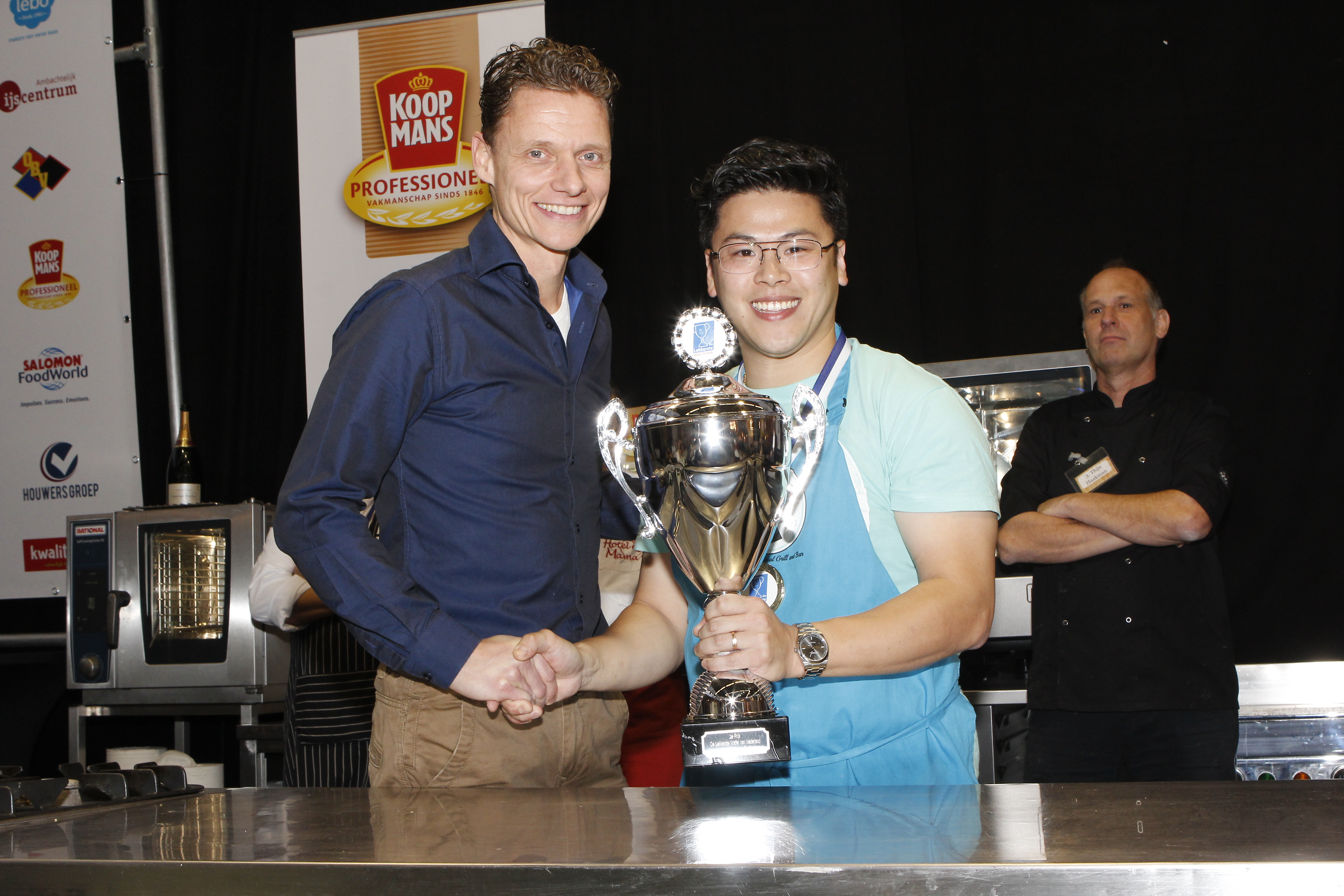 Hao-En Looi wint vakwedstrijd 'De Lekkerste Wafel van Nederland'