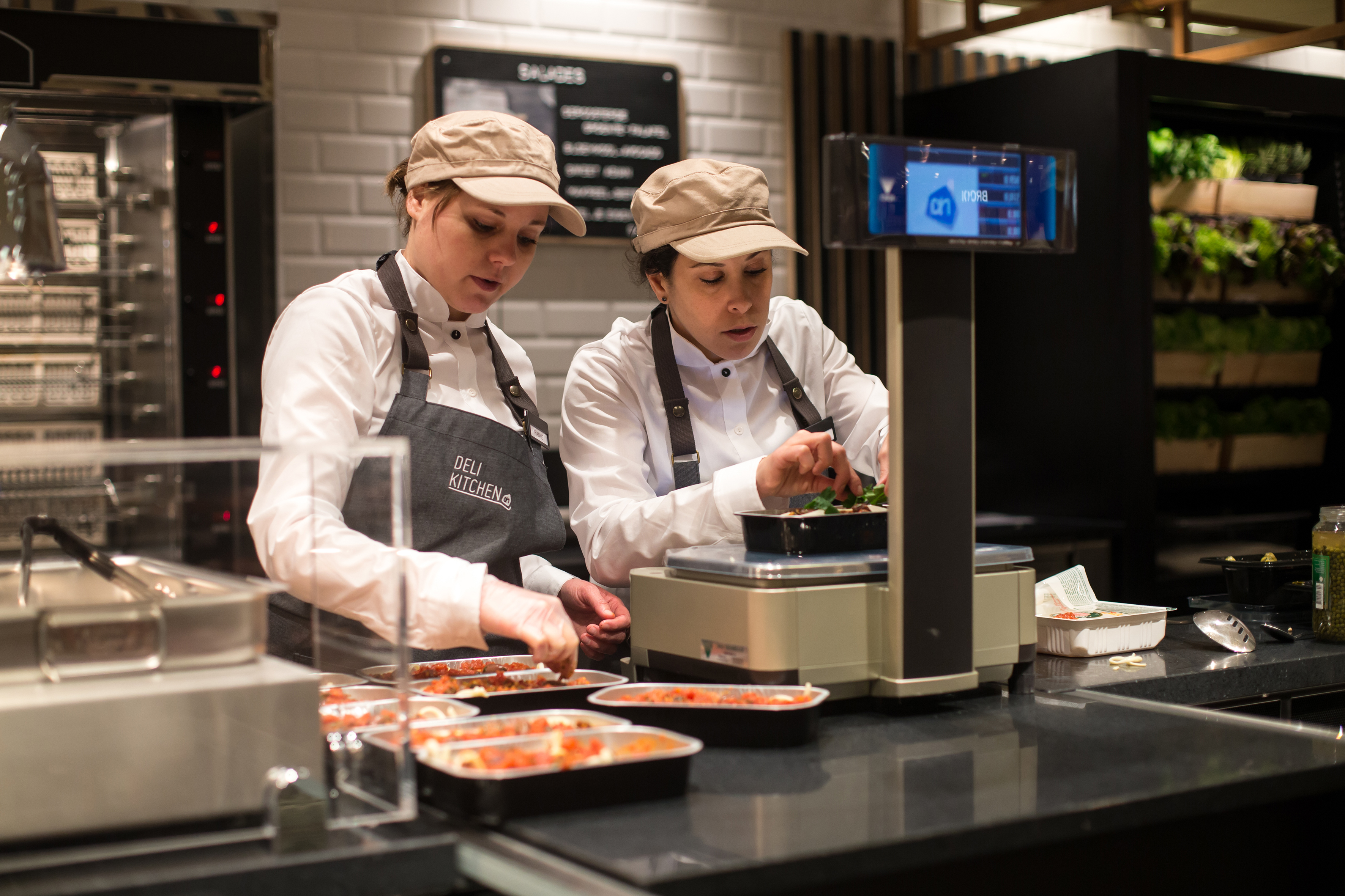 Restaurant en café in grotere Albert Heijn supermarkten