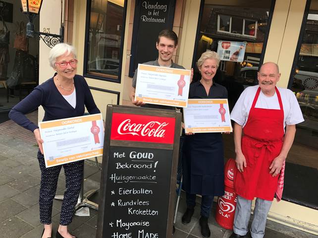 Zelfgemaakte snacks van Restaria Zuid met goud bekroond
