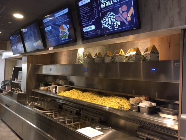 Het IJshuisje wordt Eetwinkel Het Cabrys