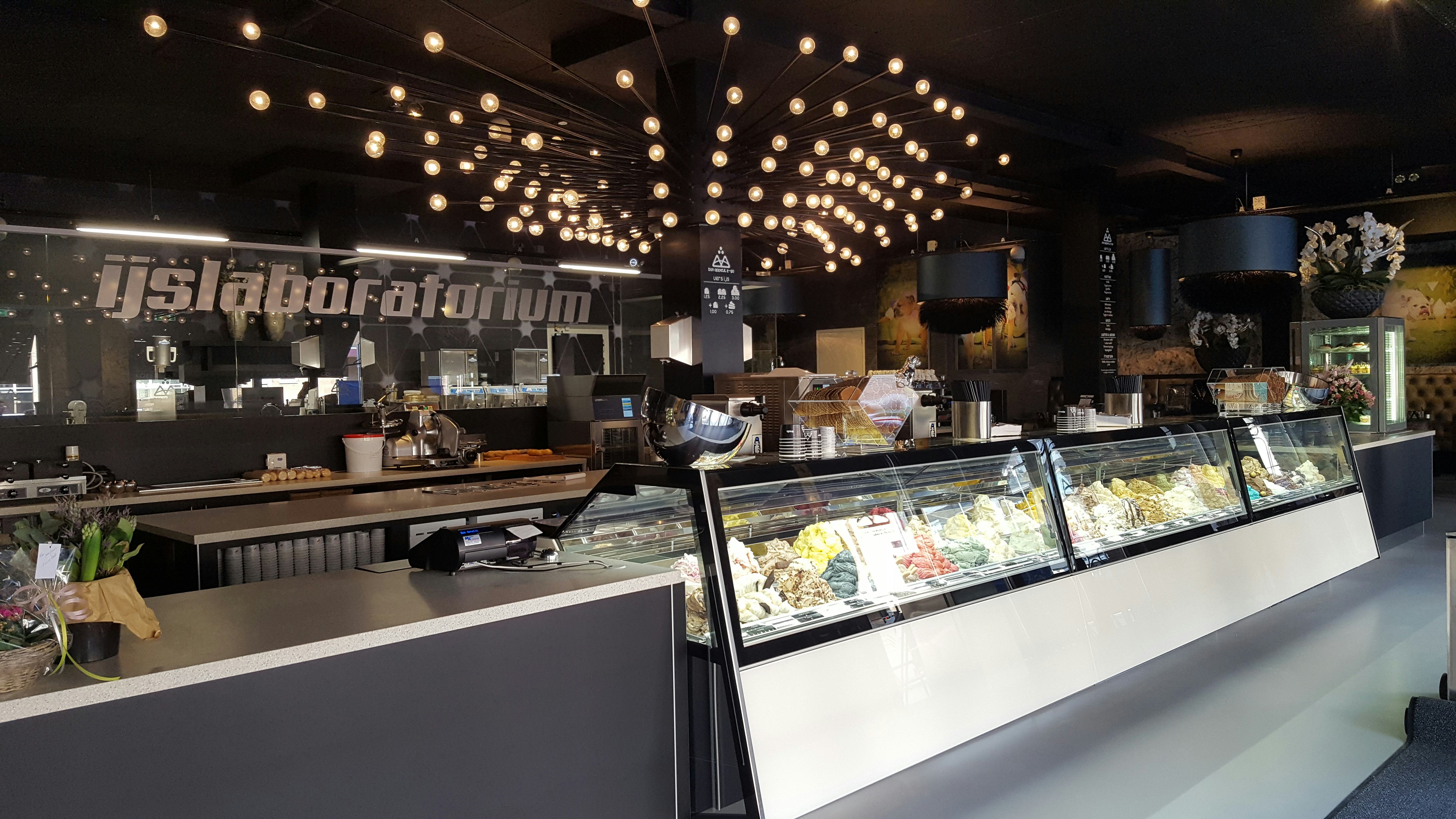 IJssalon Bon Appetit viert 1-jarig bestaan