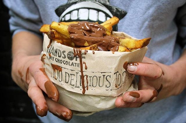 De Hands Off My Chocolate friet van Frietboutique. (Foto: Frietboutique)