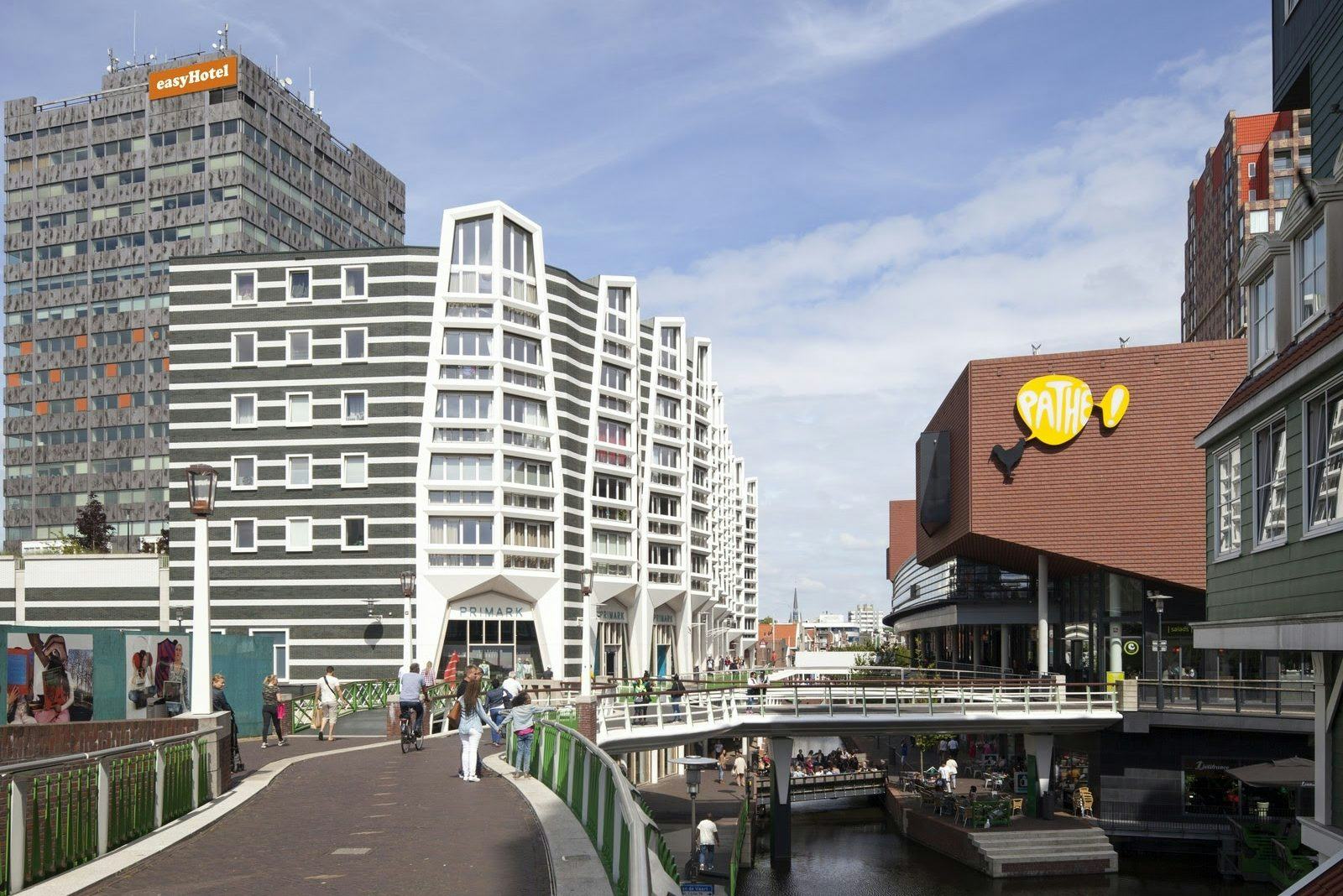 EasyHotel Zaandam opent met volgeboekt weekend