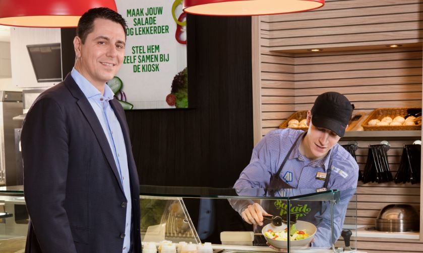 Manu Steijaert ziet dat de innovaties als McCafé en Salad Bar aanslaan.
