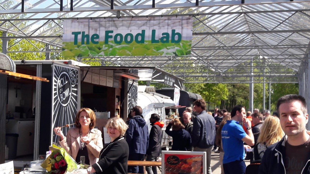Foodtruckplein The Food Lab geopend op High Tech Campus