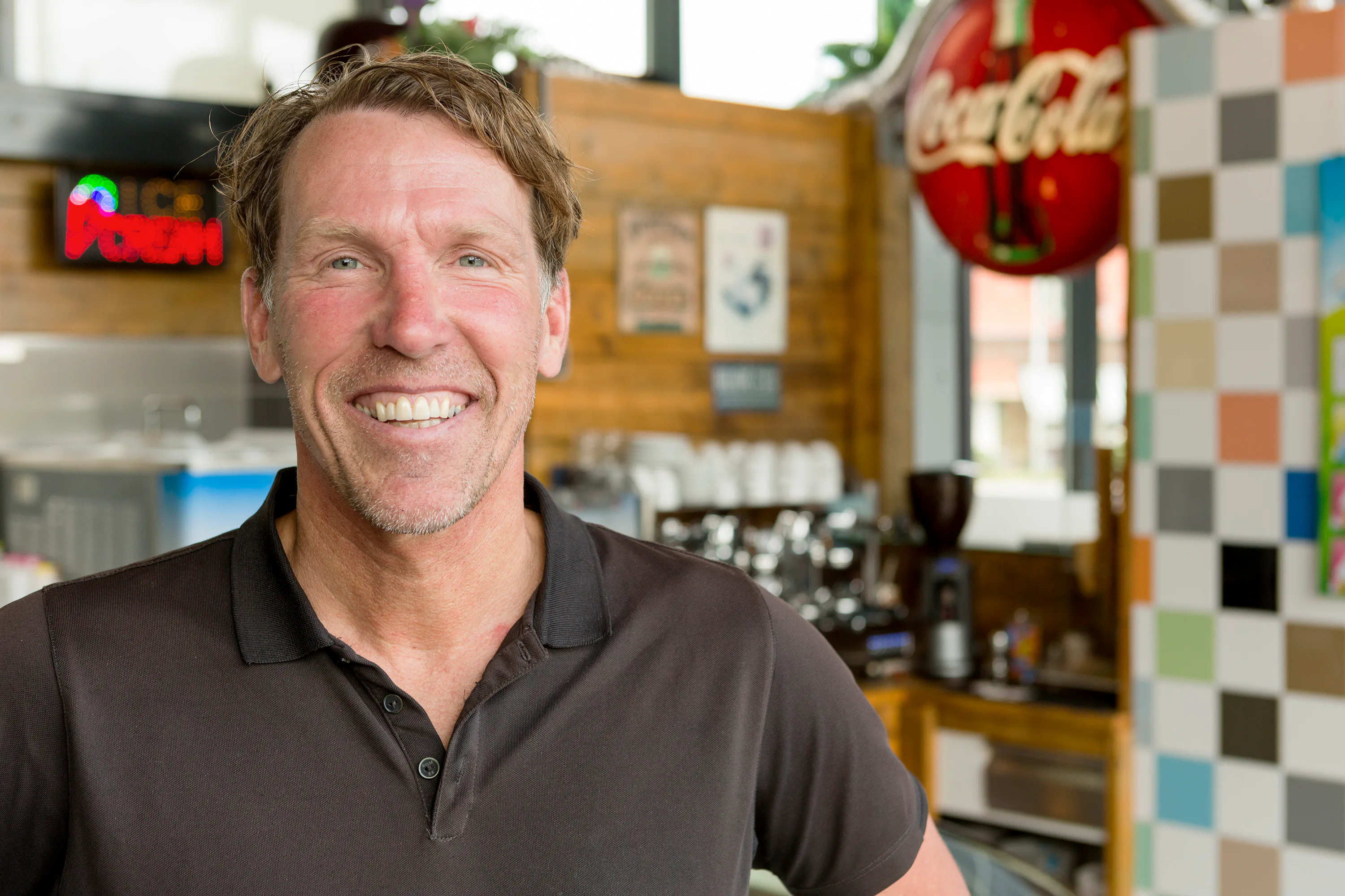 Cafetariahouders en oud-voetballer Gerard den Haan. Foto: Studio38C