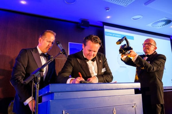 SVH en Sterklas slaan handen ineen