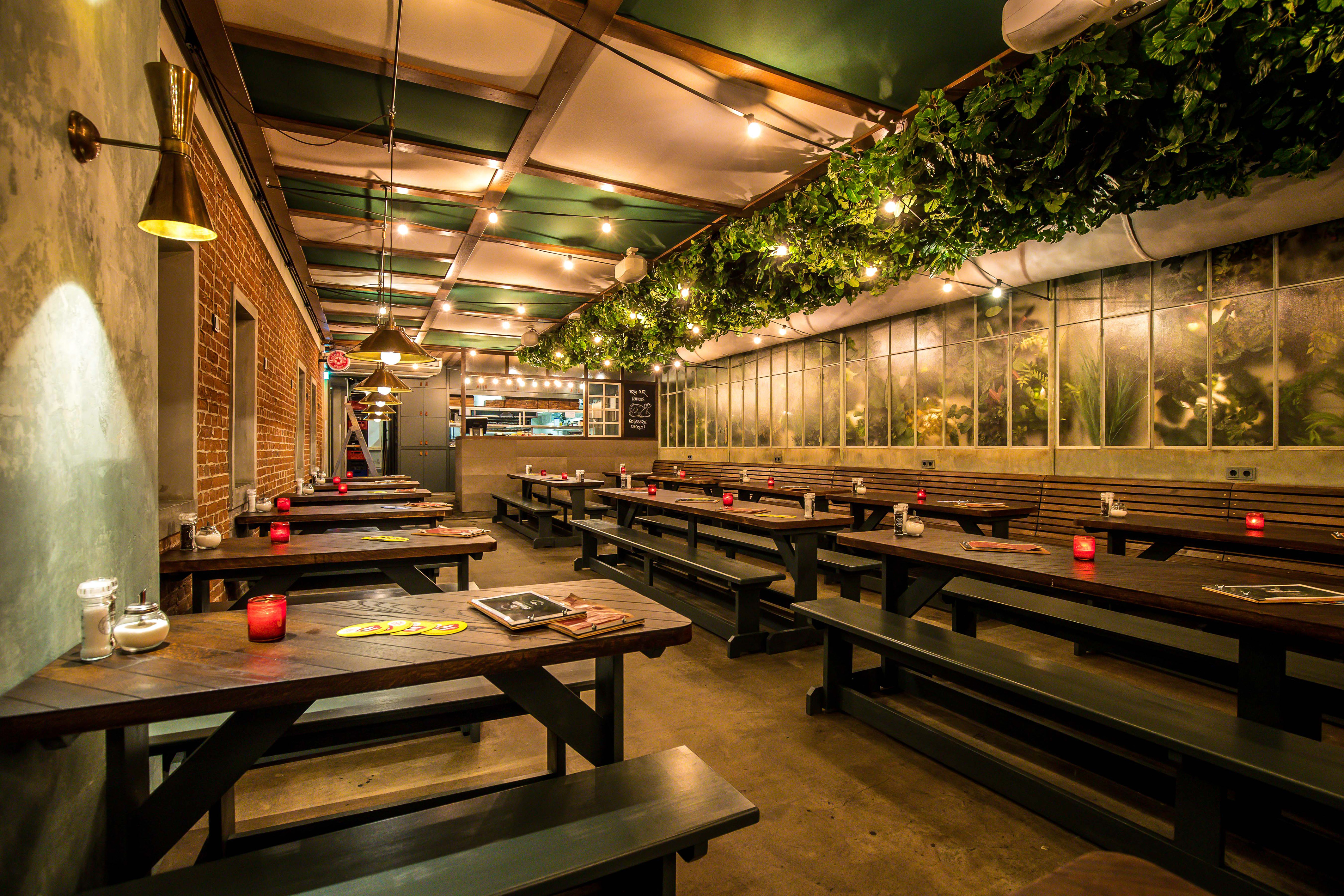 AMSTERDAM - De Biertuin op de Prinsengracht. FOTO: DIEDERIK VAN DER LAAN
