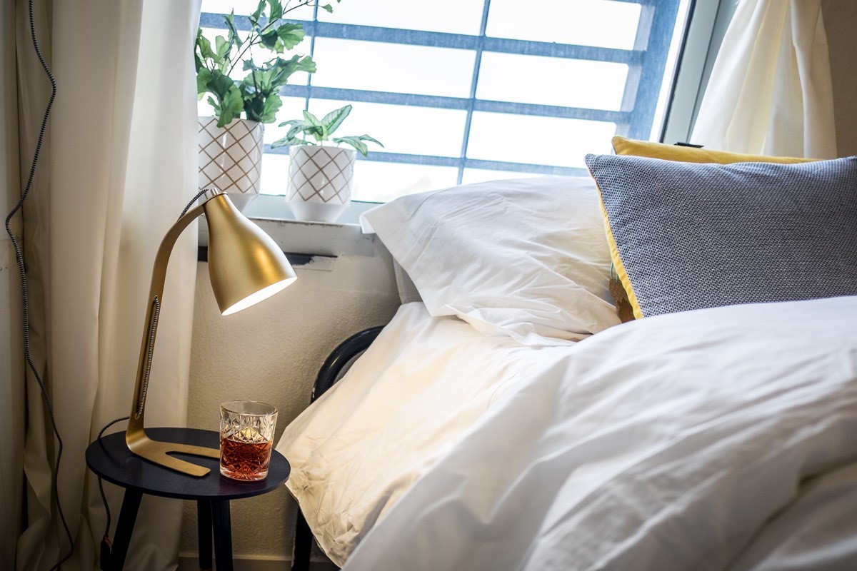 Bijlmerbajes wordt tijdelijk hotel