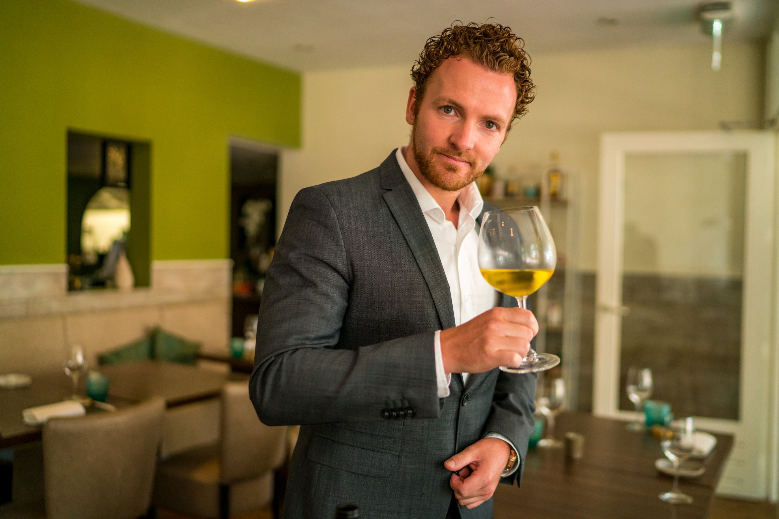 Restaurant van Takis Panagakis heeft nieuwe sommelier