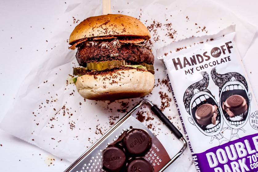 Nieuw onder de hamburgers: chocolade in de saus