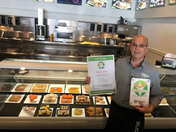Jack van Hal van Eetwinkel Select is trots op de erkenning.