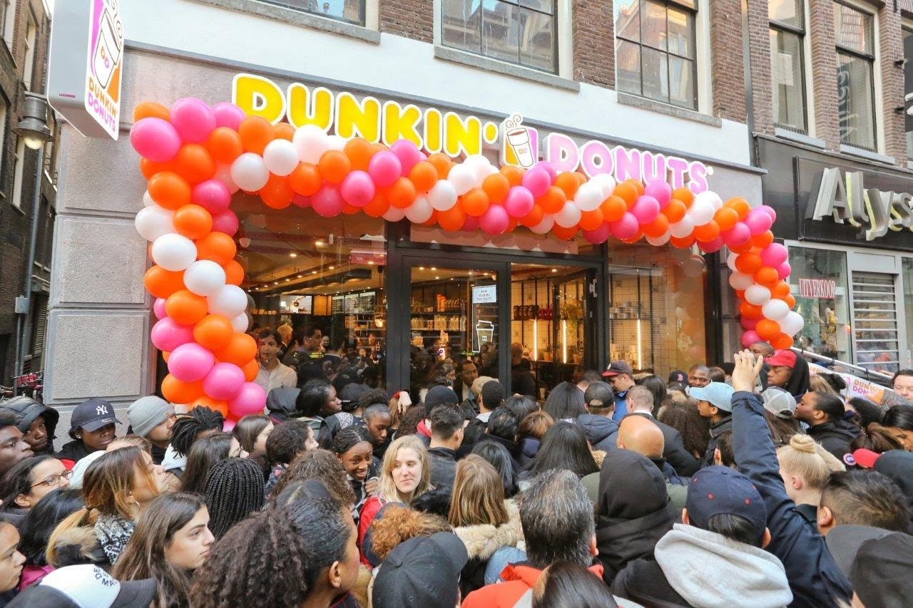 Eerste Dunkin' Donuts Utrecht opent 12 oktober