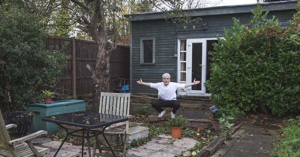 Journalist krijgt neprestaurant in tuinhuisje op nummer 1 Tripadvisor