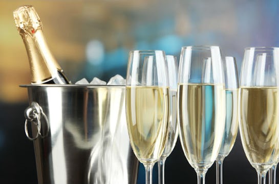Een andere bubbel dan champagne: wat schenk je als alternatief?