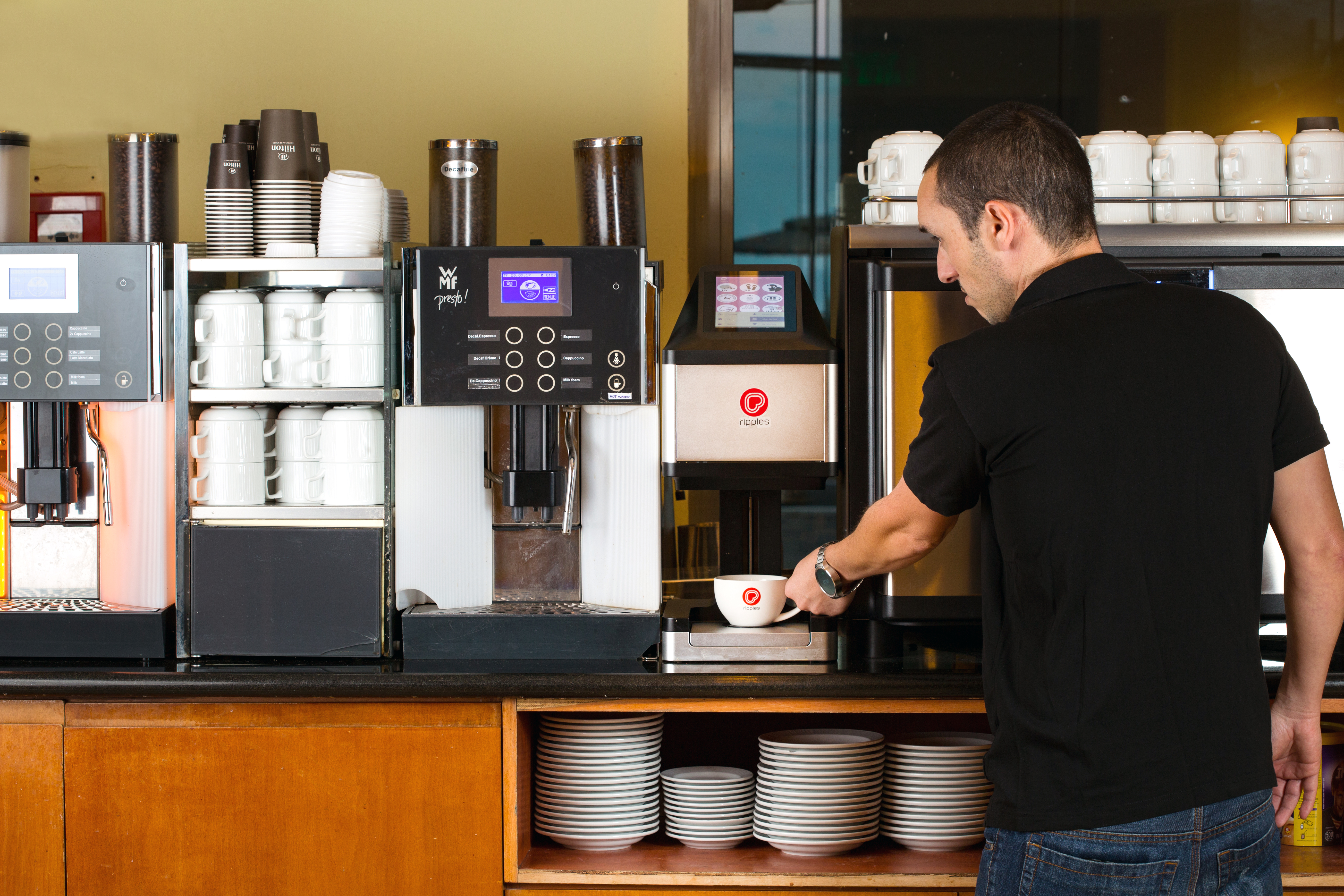 Latte art uit de printer; Ripples geeft koffie een gezicht
