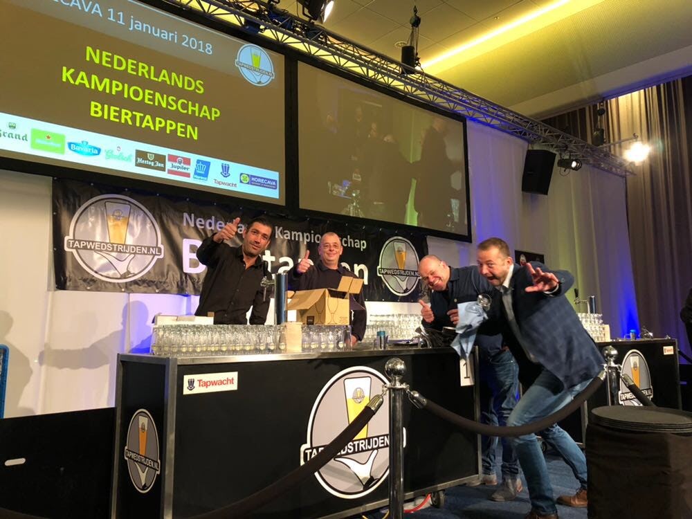 De organisatie van het NK Tapwedstrijden 2018, bezig met de voorbereidingen in het Elicium.