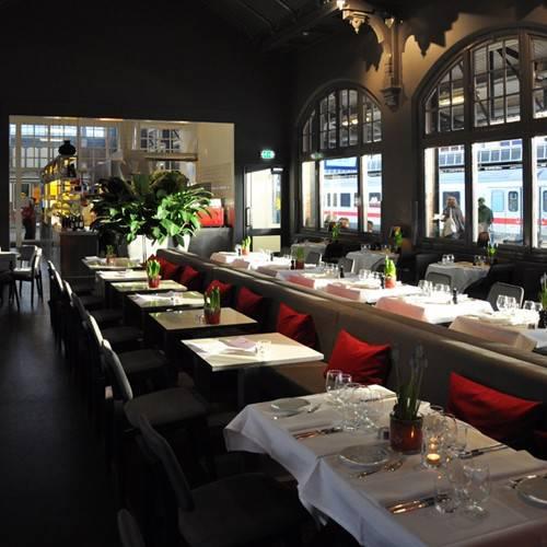 Interieur van pop-up restaurant Central 4-5 in Amersfoort.