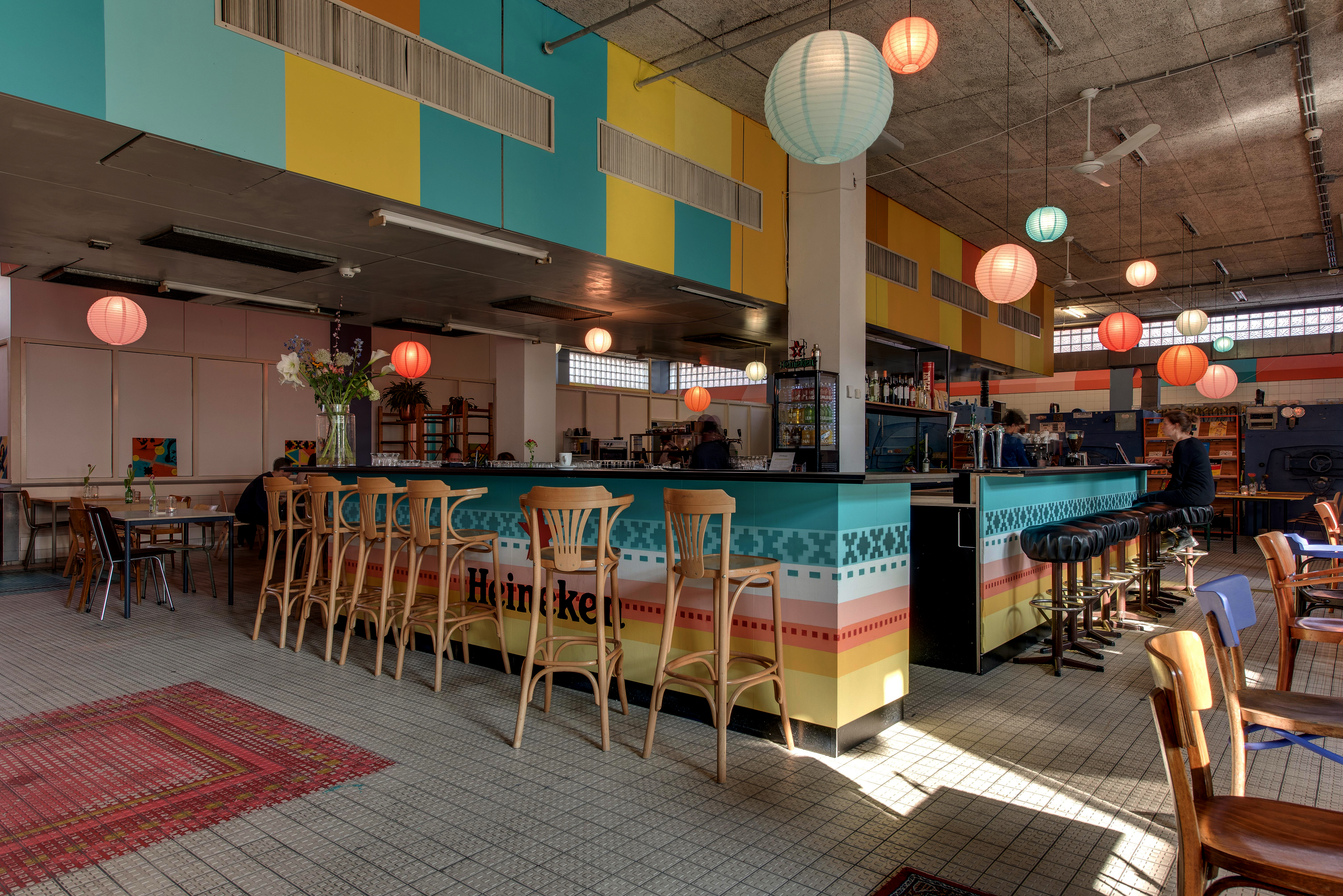 A Beautiful Mess heropent in wasserette van Bijlmerbajes