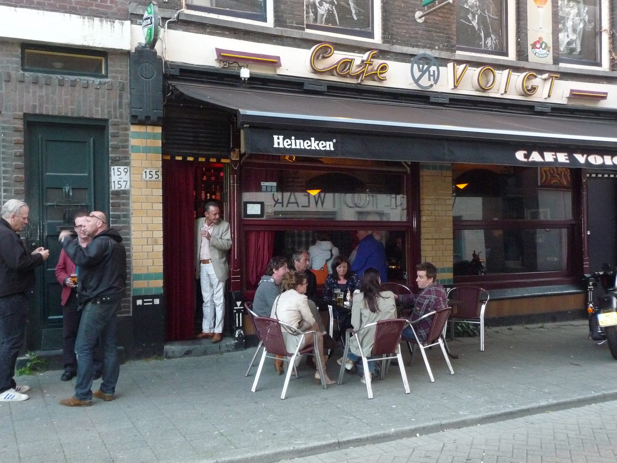 Café Voorheen Voigt (36m2) in Rotterdam staat te koop. Foto: Facebook Café Voorheen Voigt