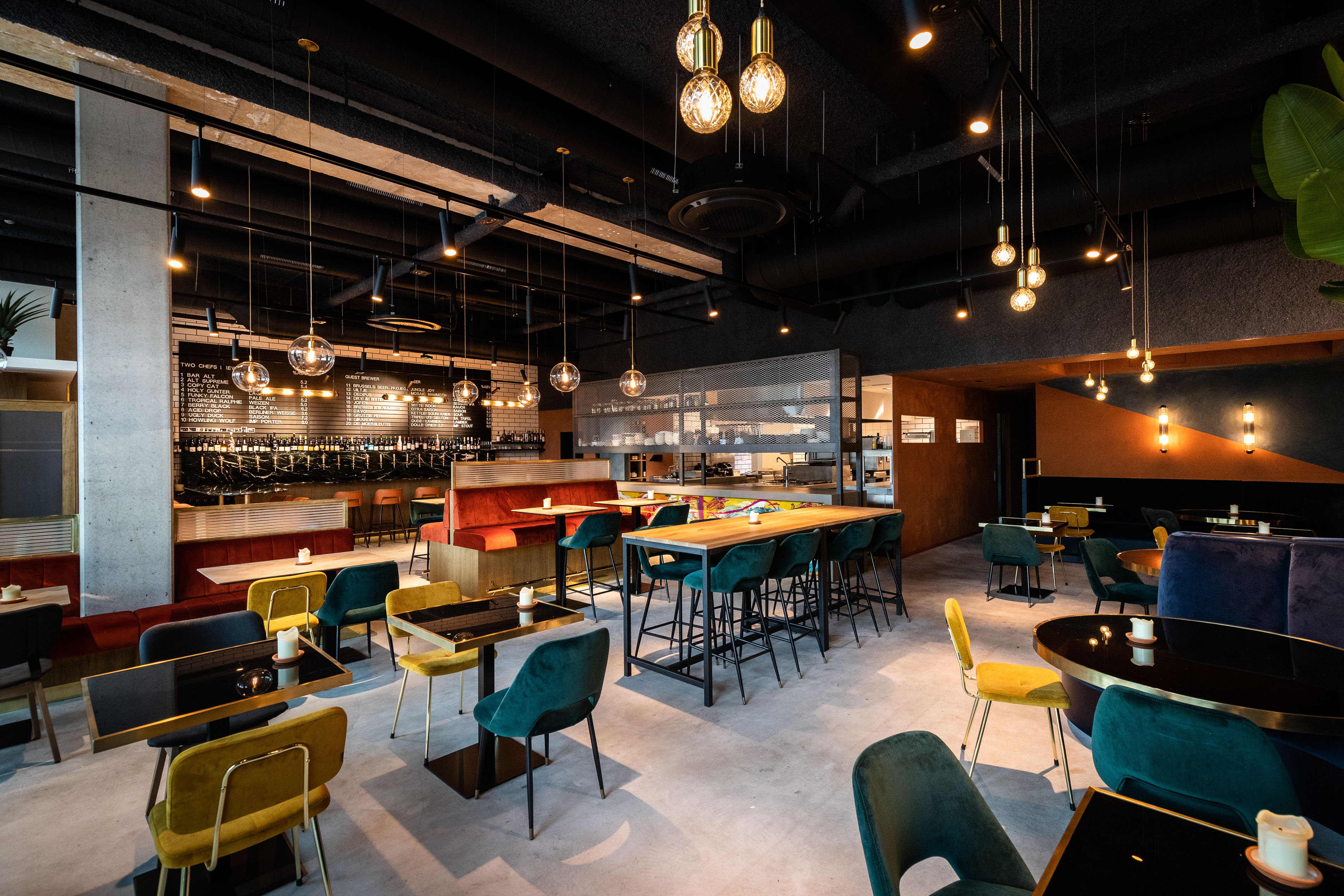 Amsterdam - Bar Alt op het Stadionplein - Foto: Diederik van der Laan / Dutch Photo Agency