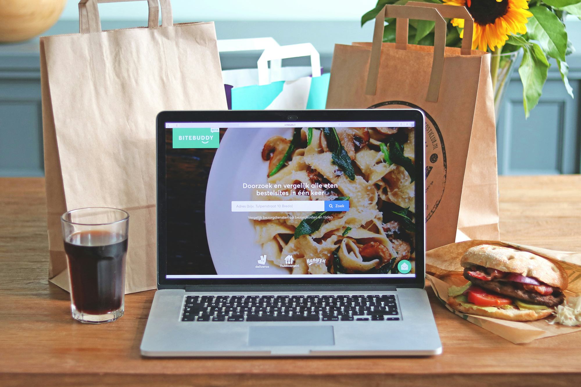 Ondernemers lanceren met Bitebuddy.nl prijsvergelijker van online maaltijdbezorgers
