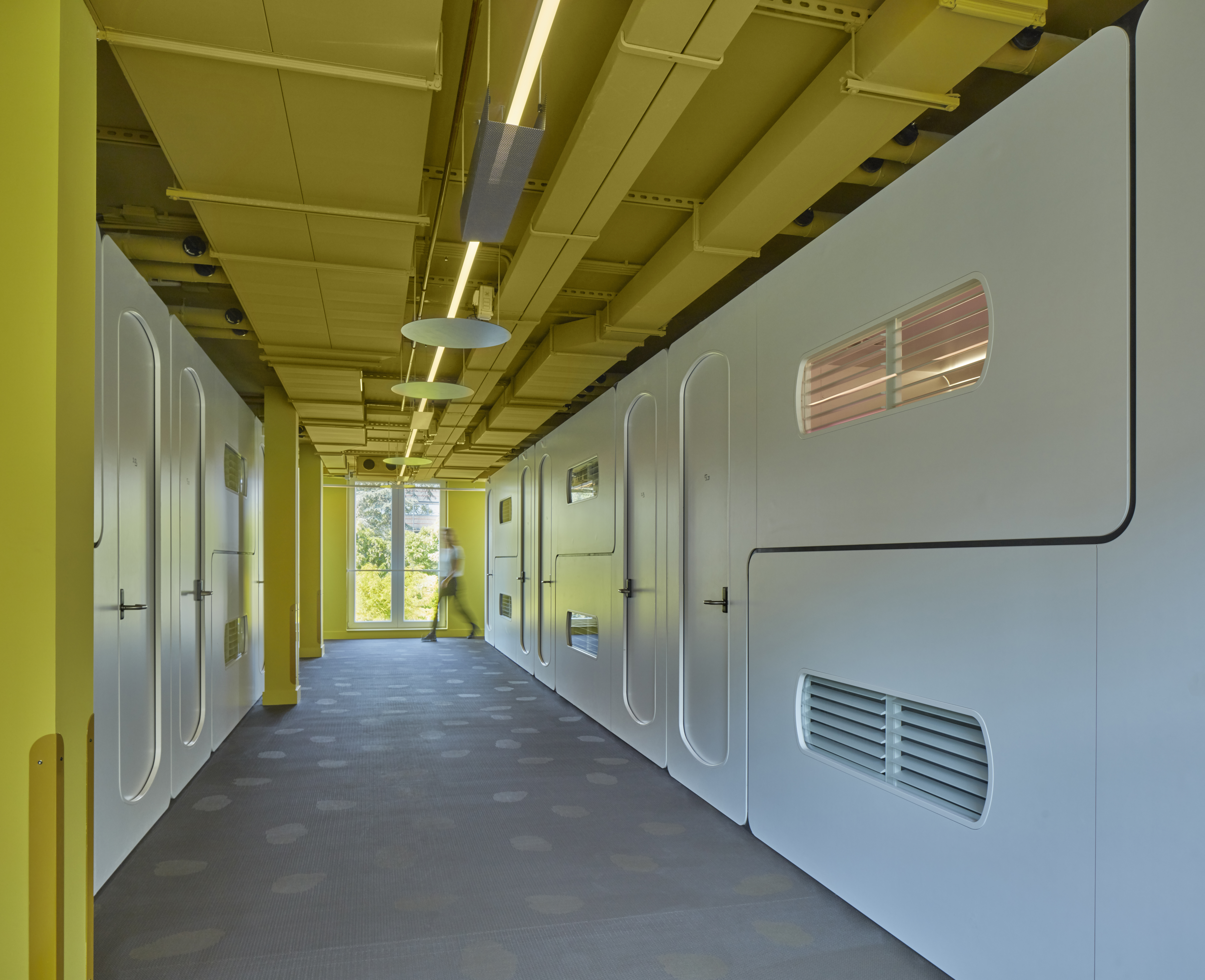 Frites Atelier Crispy Chicken Burger