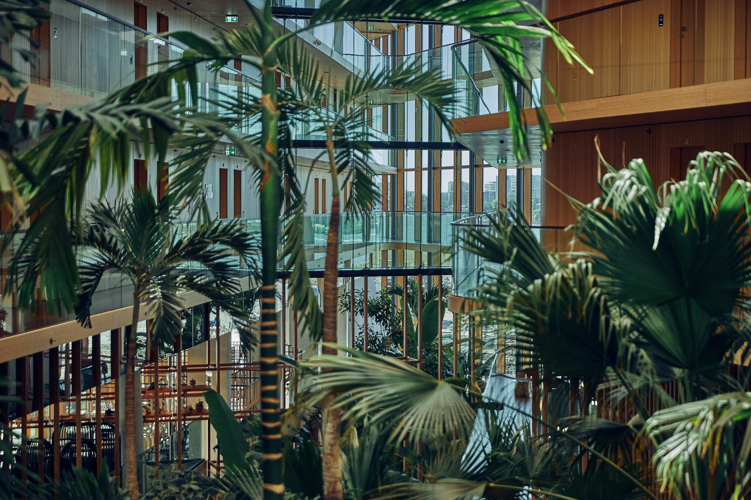 Groene interieur Hotel Jakarta Amsterdam internationaal onderscheiden
