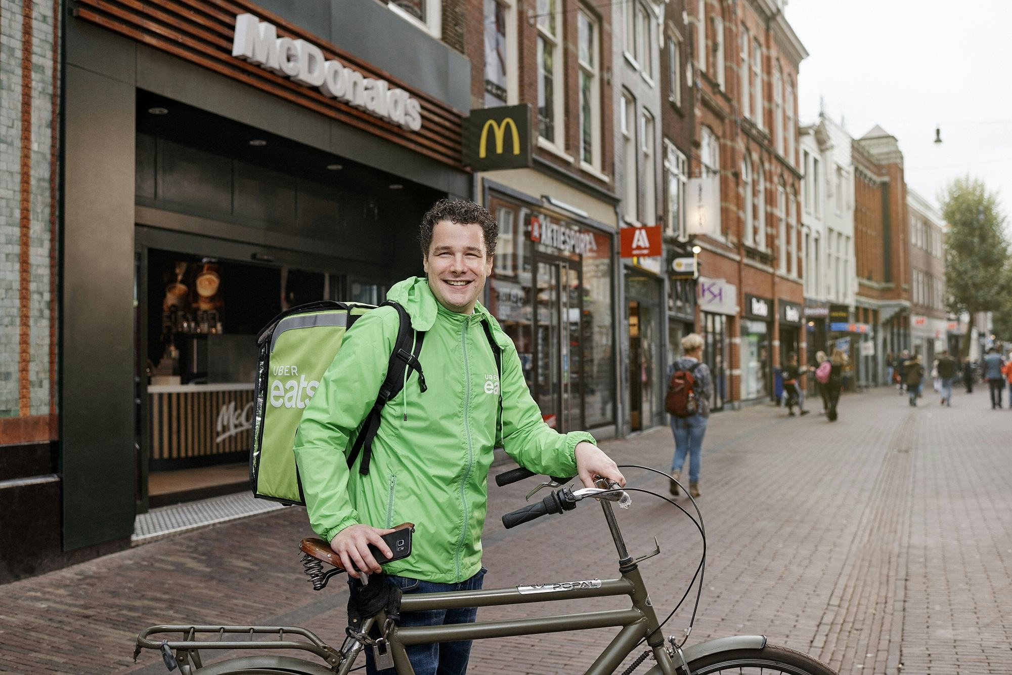 McDonald's rolt bezorging Nederland verder uit via Uber Eats