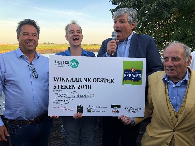 Joost Deurloo wint NK Oestersteken