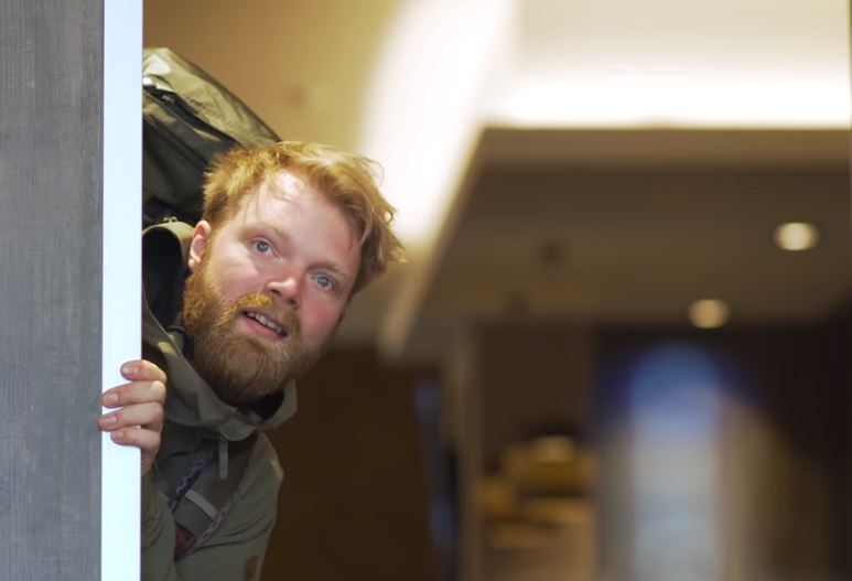 Ludieke bedrijfsfilm over Van der Valk Hotel Nijmegen-Lent