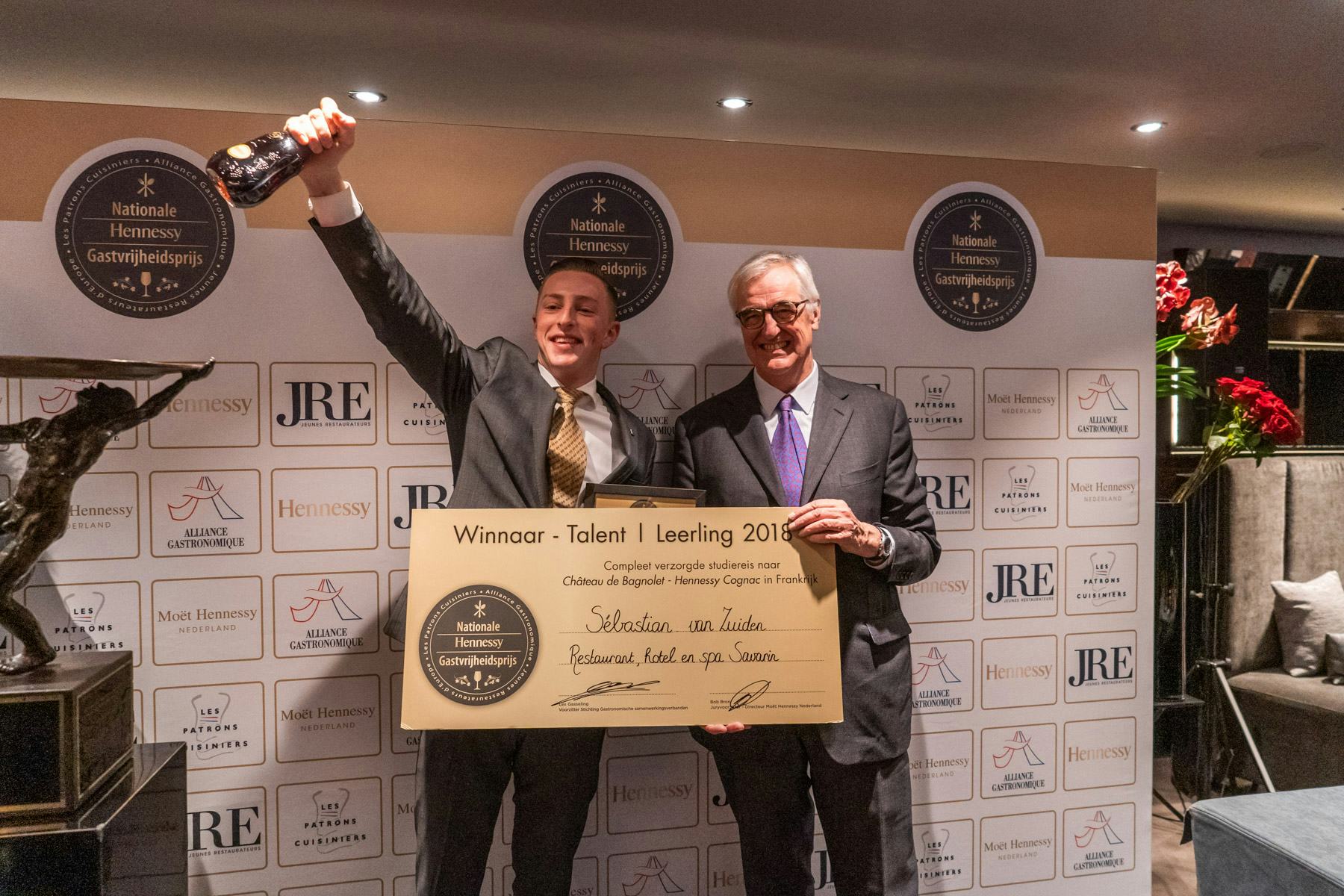 Sébastian van Zuiden wint Nationale Hennessy Gastvrijheidsprijs