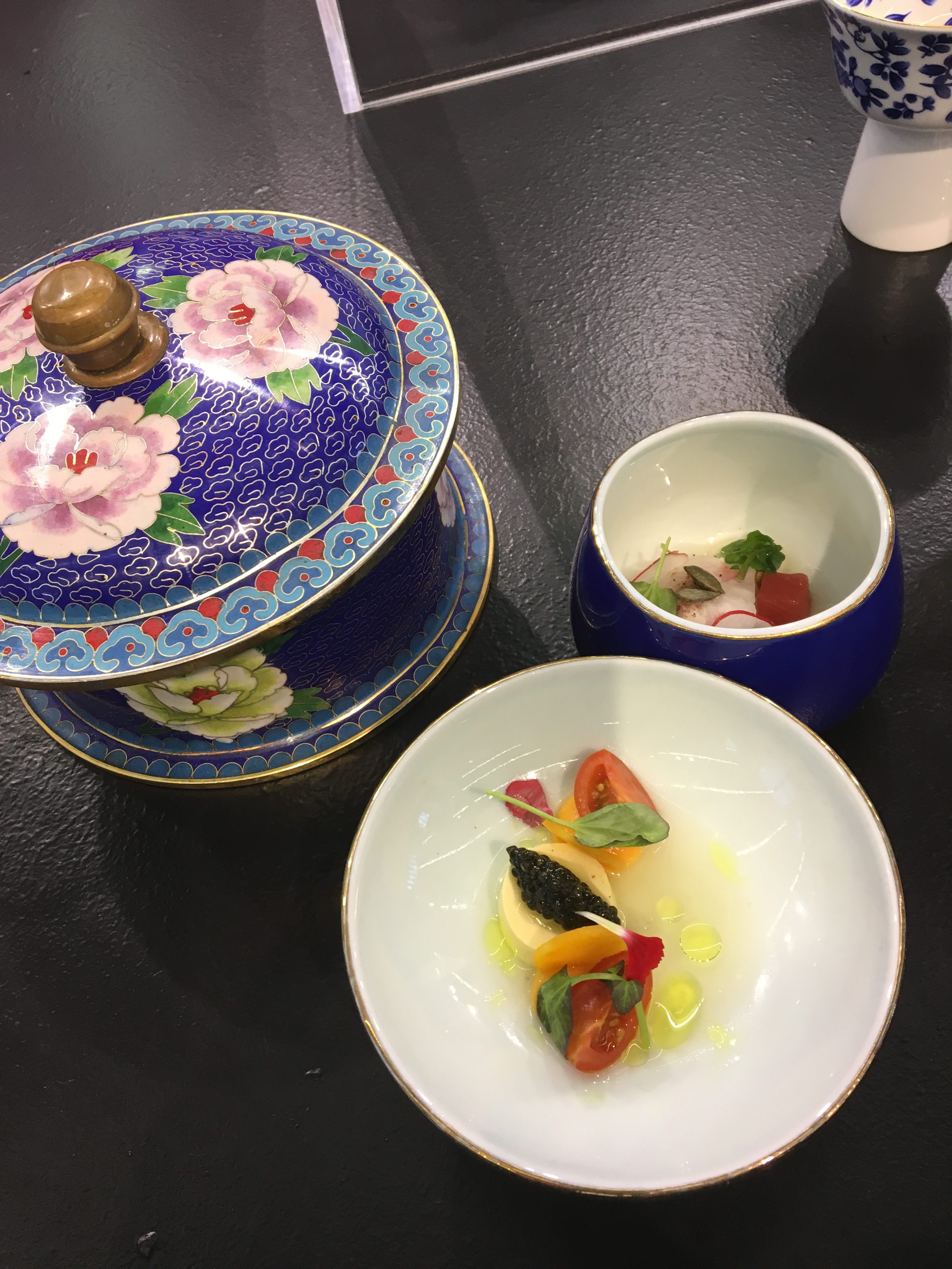 Chapter 2: Guangdong regio: Blue Gold
Chinese Wolhandkrab, Ganzenlever, Koningskrab, Anna Gold Kaviaar