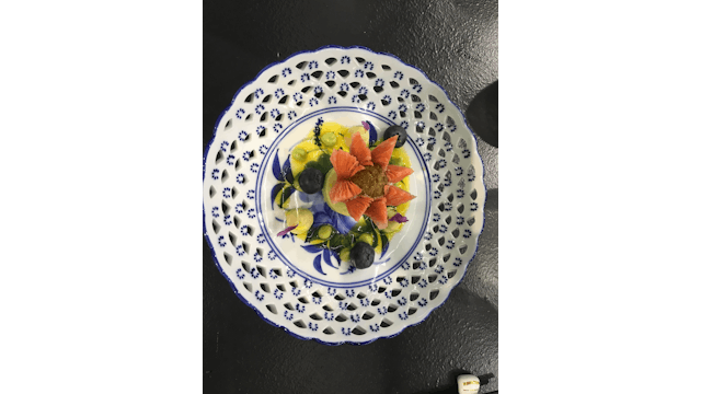 Chapeter 4: Shanghai regio: China Blue
Lotus Gebak, Taro Crème, Osmanthus Bloemen en Lotus Chip