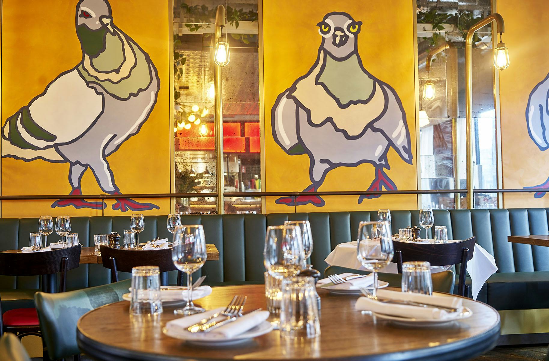 Foto's: Café Restaurant Publiek Rotterdam opent deuren