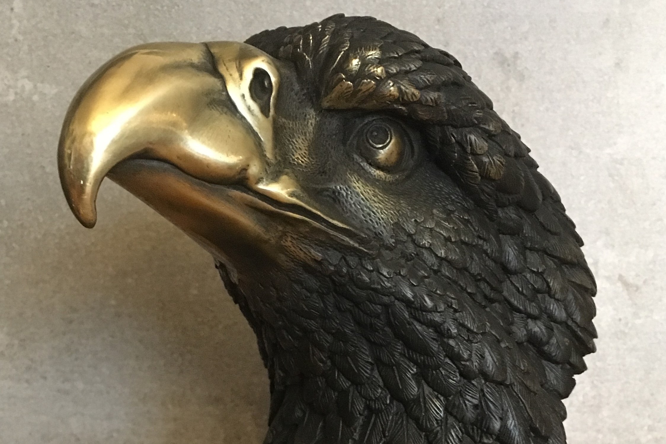 Nieuwe bierprijs Peter van der Arend overhandigd aan SNAB