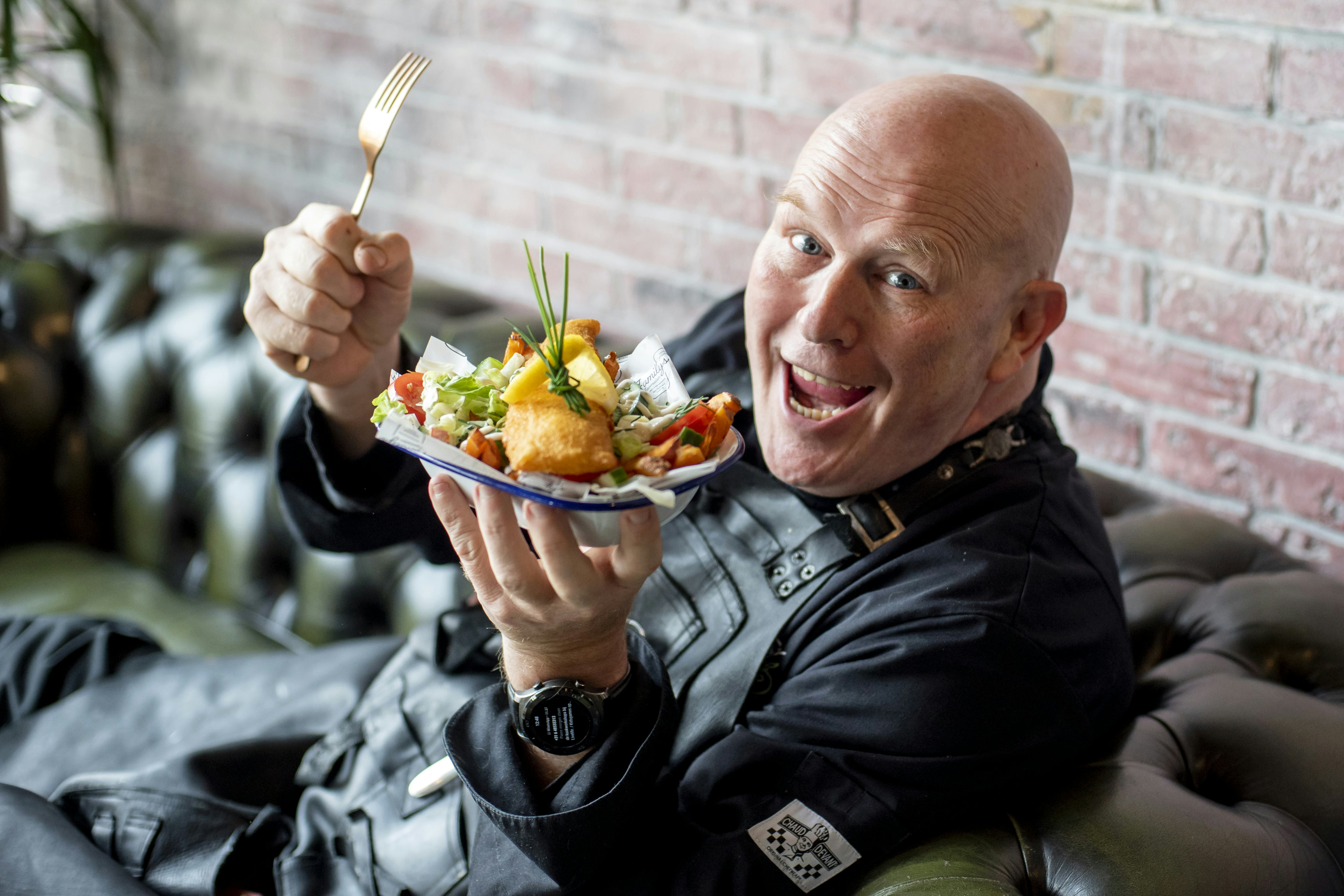 Chef-kok Pierre Wind maakt 'gekke gerechten' voor cafetaria Family