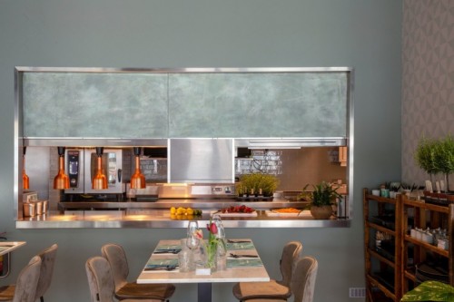 Vega all inclusive concept Rozey opent in Rotterdam