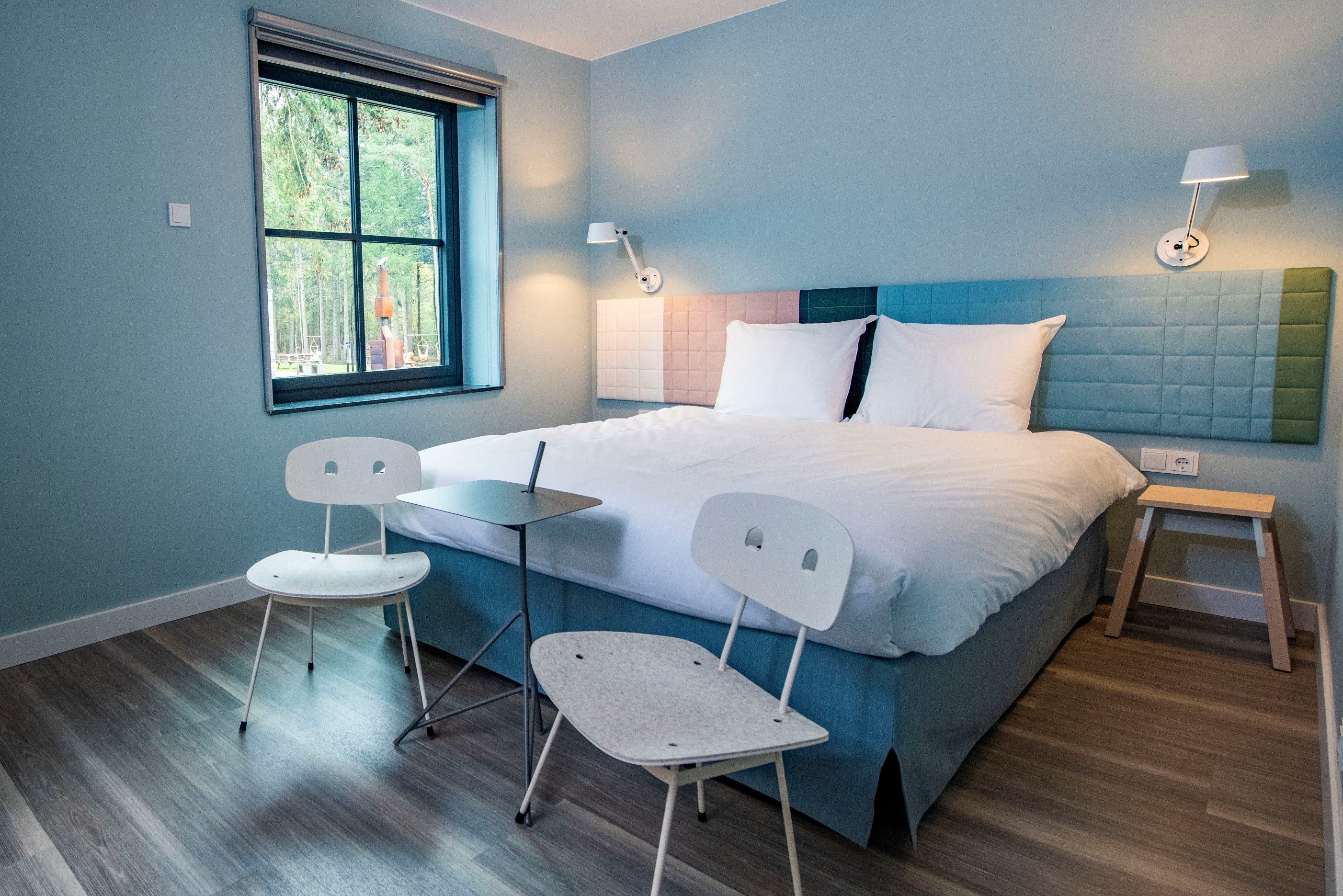 Veel Dutch Design in vernieuwde hotelkamers Kapellerput