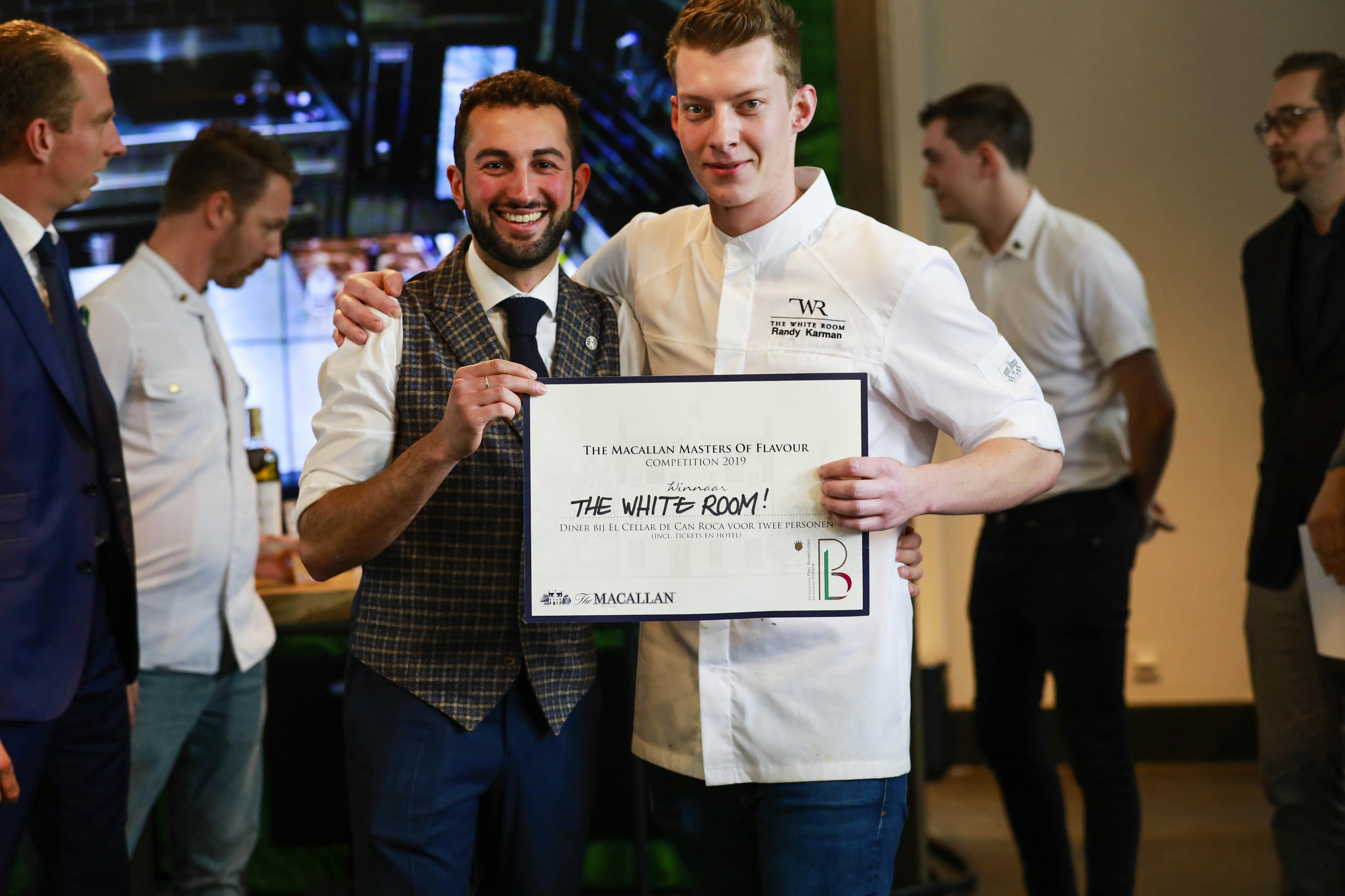 De winnaars: Head Bartender James Chaib en Chef Randy Karman. Fotocredits Ivo Geskus