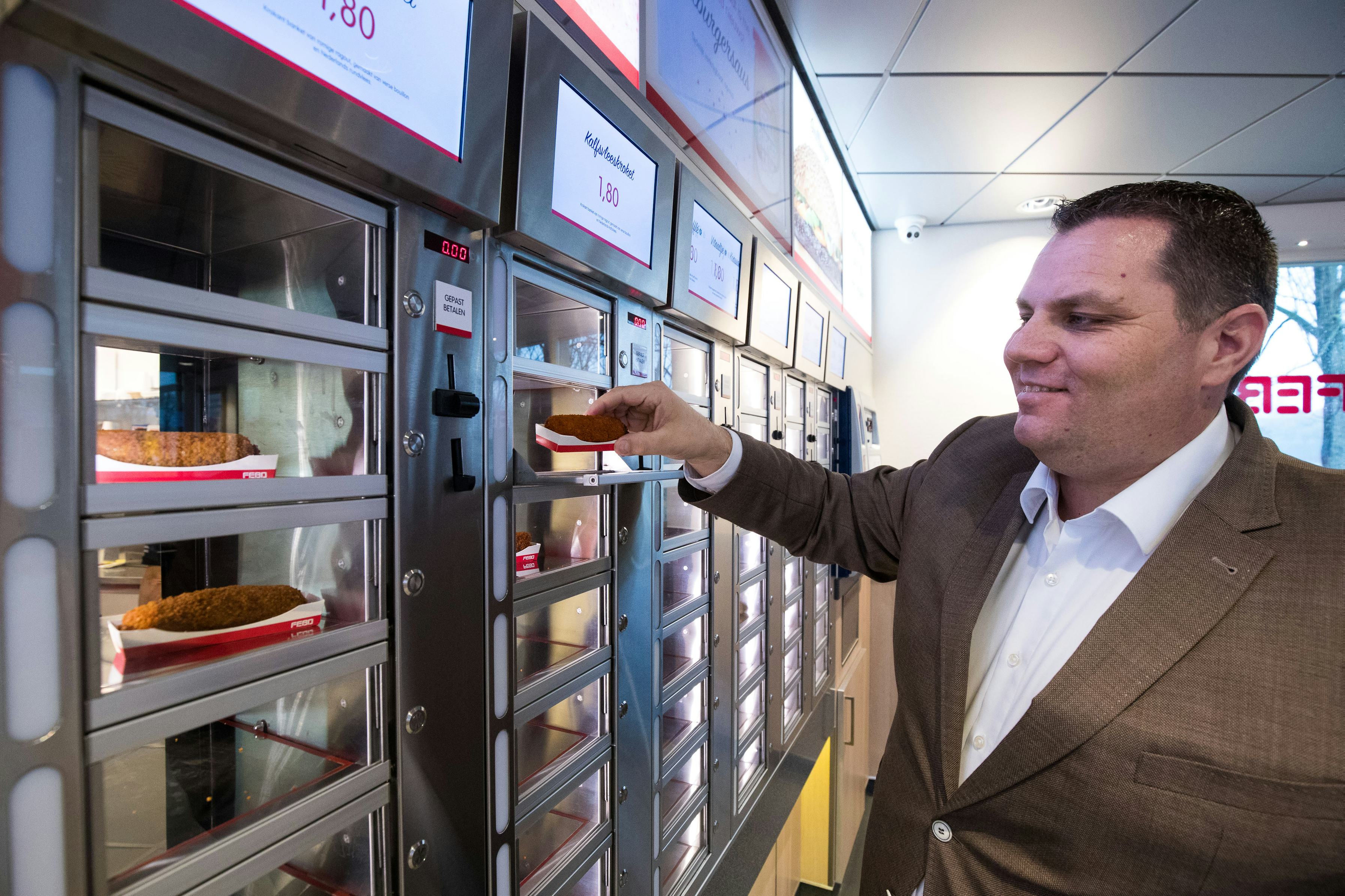 Eerste Febo opent in augustus op NS Station